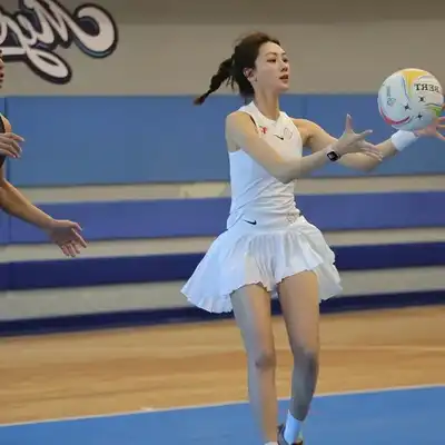 许芳芳
